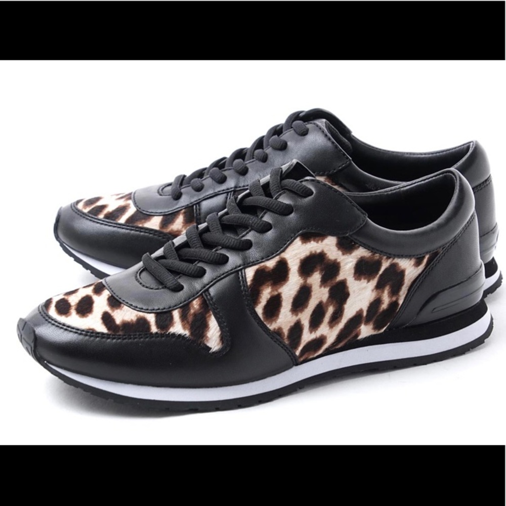 Tory Burch Brielle Sneaker Size 6.5